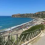 Pini, A Paradise Oasis *