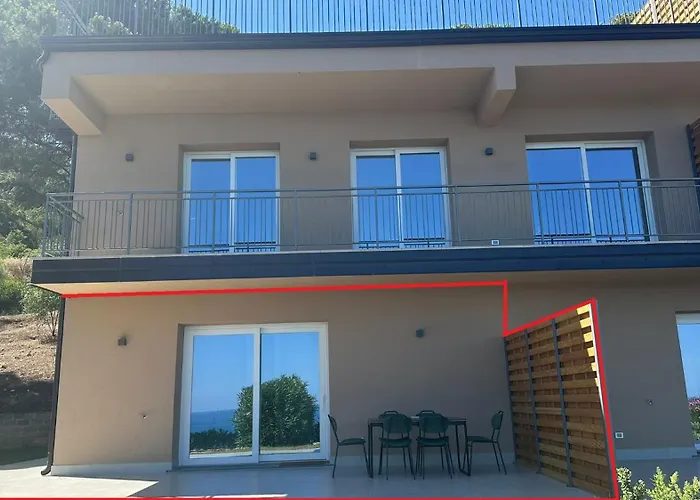 Pini, A Paradise Oasis Appartement